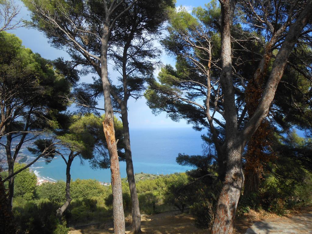 Torre Alpicella Holiday Home, A Scenic Escape Into Nature And Relaxation Diano Marina Exterior photo